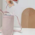 Rosa leinwand wasserbecher huelle tragbare umhaengetasche kaffee tasche minimalistisch - Umhängetasche / Hellrosa