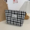 Black and white houndstooth cosmetic bag, large capacity canvas storage pouch. - Black Checkered