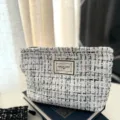 Large capacity tweed cosmetic bag portable zipper makeup storage pouch for women daily use - White