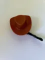 Mini cappello da cowboy in plastica marrone con sottogola elastico nero per piccoli giocattoli - Laccio sottogola bianco / Marrone scuro