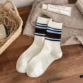 Chaussettes mi-mollet en coton pour femme à revers rayés multicolores tricot décontracté - Taille unique / Larges rayures horizontales blanches