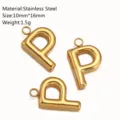 Ciondolo lettera P in acciaio inossidabile dorato, accessorio gioiello DIY 10x16mm. - Ciondolo Lettera P / Oro