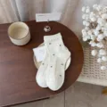 Japanische Mikro-Druck-Blumen-Mittelsocken aus Baumwolle mit süßen Blasenbündchen weich. - Damen 35-39 / Beige