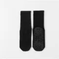 Schwarze rutschfeste Yogasocken für Damen, mittelhohe Pilates- und Fitnessbodensocken. - Damen 35-39 / Schwarz