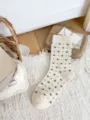 Japanische süße florale Mittelsocken für Damen, bequeme Herbst Winter Baumwollsocken. - Einheitsgröße / Haferflocken Klee