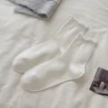 Calcetines blancos de media pantorrilla con volantes para mujer, estilo coreano de algodón. - Talla única / Borde Ondulado