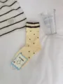 Damen Pünktchen Socken mit Rüschenbündchen, vintage Baumwoll Socken für Alltag. - Einheitsgröße / Polka Dots