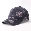 Gorra de béisbol de mezclilla azul oscuro con patrón floral rosa, sombrero de sol. - Ajustable / Negro
