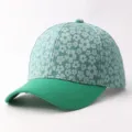 Gedetailleerd overzicht van groene bloemen honkbalpet voor dames, stijlvolle zonnehoed. - Verstelbaar / Klein bloemenpatroon-Groen
