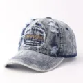 Berretto da baseball in denim slavato stile retro americano con visiera curva vintage trendy. - Regolabile / New York Denim-Blu Chiaro