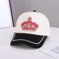 Gorra de béisbol elegante con corona de diamantes de imitación para mujer, sombrero bicolor chic. - Ajustable / Corona de Diamantes de Colores / Beige Negro Color Block