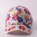 Gorra de béisbol con estampado de flores coloridas, sombrero de sol elegante con visera curva. - Ajustable / Estilo Acuarela Floral Magnífica Multicolor Fondo Blanco