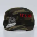 Casquette plate militaire camouflage avec écusson escargot en strass et broderie. - Réglable / Camouflage Vert Armée