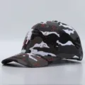Modieuze camouflage honkbalpet met strass stenen nummers klinknagels streetwear - Verstelbaar / Grijs-Wit Camo - Strass Cijfers
