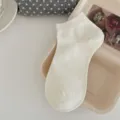 Damen einfarbige weiße kurze Socken, minimalistische lässige Sneakersocken für Sommer atmungsaktiv. - Damen 35-39 / Milchweiß