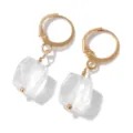 Minimalist gold-plated hoop earrings featuring clear faceted square stone pendants for women - White Crystal