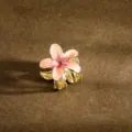 Romantic pink gradient frangipani flower hair claw clip with a golden metal base - 2.5cm / Light Pink