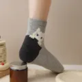 Süße Cartoon Katzen Kurzsocken für Damen, atmungsaktive Baumwollmischung mit bequemem Design. - Einheitsgröße / Unterteile / Hellgraue Basis