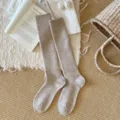Calcetines altos espesos de mezcla de lana marrón, diseño de punto acanalado para invierno de mujer. - Talla única / Beige
