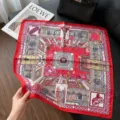 Vrouwen luxe zijde vierkante sjaal 70cm elegante koets bedrukt halsdoek veelzijdige doek - 13-70-115-3
