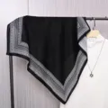 Μαυρο λευκο τετραγωνο μαντηλι με σχεδιο paisley vintage κομψο αξεσουαρ μοδας για γυναικες - 70SR-13-28