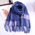 Blauwe geruite Kasjmier-look sjaal met franjes, gezellige winterwarme halsdoek voor koppels. - ZX grote ruiten - blauwpaars