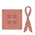 Luxurioses Samtquadratfuchet mit eleganter Paisley Blumenpracht, klassischer Orangeton. - 70x70cm / Stil 12