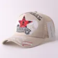 Casquette de baseball respirante en mesh pour hommes et femmes avec broderie de crâne vintage. - Réglable / Crâne à étoile rouge - Beige