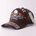Casquette trucker marron brodée vintage avec design de crâne et flammes, mesh respirant. - Réglable / Crâne enflammé - Marron