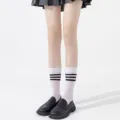 Chaussettes mi-mollet étudiant JK style japonais avec trois rayures velours doux pour femmes - Chaussettes mi-mollet / Base Blanche Noeud Noir