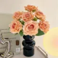 Elegant peach artificial rose bouquet in black decorative ceramic vase - Vase Set / Champagne