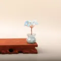 Handgeweven mini natuurlijke blauwe kristallen geldboom in glazen vaas decoratie - Aquamarijn - boom van de vrede (mini geldboom met 18 kralen)