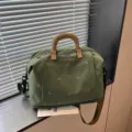 Elegante bolsa de viaje verde con bordado de lazo, gran bolsa deportiva y de fitness. - Verde