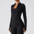 Giacca da yoga nera a coste con maniche lunghe, fori per i pollici e zip integrale sportiva. - Taglia S / Top / Nero