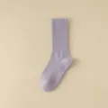 Chaussettes de yoga violettes pour femmes avec semelles antidérapantes en silicone. - Taille 36-41 / Mauve Clair