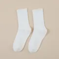 Witte antislip yogasokken voor dames, katoenen sokken halverwege de kuit voor pilates training. - Eén maat / Wit