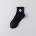 Calze da uomo nere a tubo medio in cotone con distintivo ricamato circolare per l'uso quotidiano. - Taglia unica / Aquila