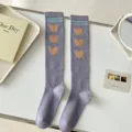 Chaussettes hautes style preppy violettes avec motif de coeur chaussettes tricotees - Taille unique / Bleu et Violet
