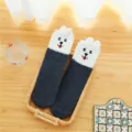 Flauschige dicke niedliche Welpen Korallenfleece Wintersocken warme Damensocken Neu - Einheitsgröße / Marineblau-weiße Hundesocken im Colour-Blocking-Design