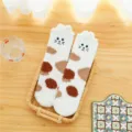 Flauschige Katzen Socken Korallenfleece süß Winter warm thermisch Plüsch Haussocken braun weiß - Einheitsgröße / Kaffeebraune Tupfensocken mit Katze