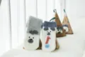Gemütliche Korallenfleece-Bodensocken mit süßer 3D-Stickerei und praktischer Geschenkbox. - Erwachsene / Ohne Box / Grau Weiß Bär