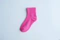 Calzini al polpaccio rosa tinta unita, stile coreano per abbigliamento casual in cotone. - Taglia unica / Rosso rosa