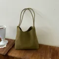 Sac cabas en cuir tressé vert grande capacité sac à épaule vintage pour femmes travail quotidien - Vert Mat