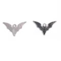 Alloy vleermuis bedels, zwarte geëmailleerde gotische sieraden accessoires voor DIY kettingen en sleutel. - Donkere Vleermuis (A10-006) / 1 Stuk (16*26mm) / Witgoud