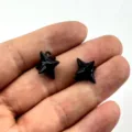 Ciondolo a forma di stella galvanizzata nera per la creazione di gioielli fai da te. - Sfera con Borchie 3D Nero