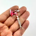 Mini Anime Waffen Legierung Anhänger Charm mit rotem Emaile Blut Design, DIY Schmuck. - Stil 16