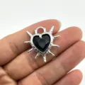 Gotischer schwarzer Herzanhänger silberner Metall Sonnenstrahl Charms für DIY Halskette Schmuck - Schwarz (Silberner Rand)