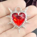 Gotischer Dornen Herz Anhänger, Punk dunkler Stil roter facettierter Edelstein Schmuck. - Silberner Sockel Roter Strass (1)