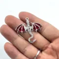 Pendentif ptérosaure en alliage de zinc vintage avec ailes rouges pour collier bracelet DIY. - Style Aile Rouge (1)