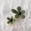 Retro green flower hair claw clip, creamy white spiral base, elegant daily hair styling accessory. - Green Floral